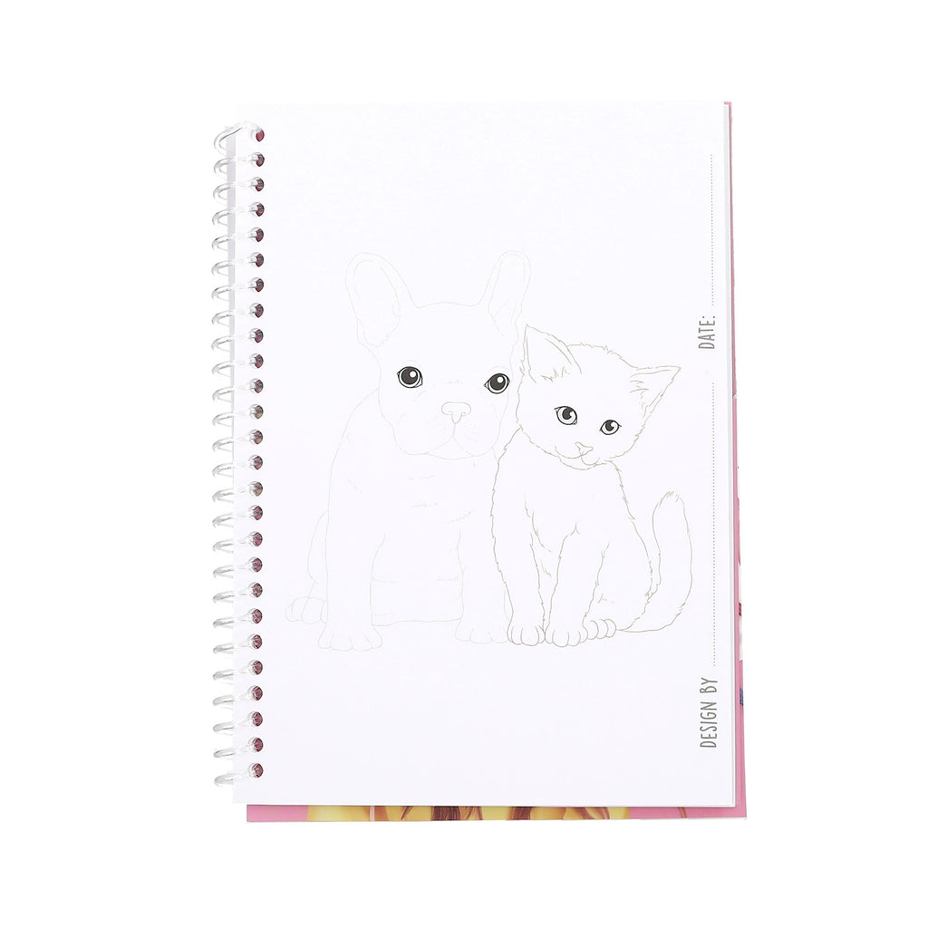 TOPModel Pocket Colouring Book